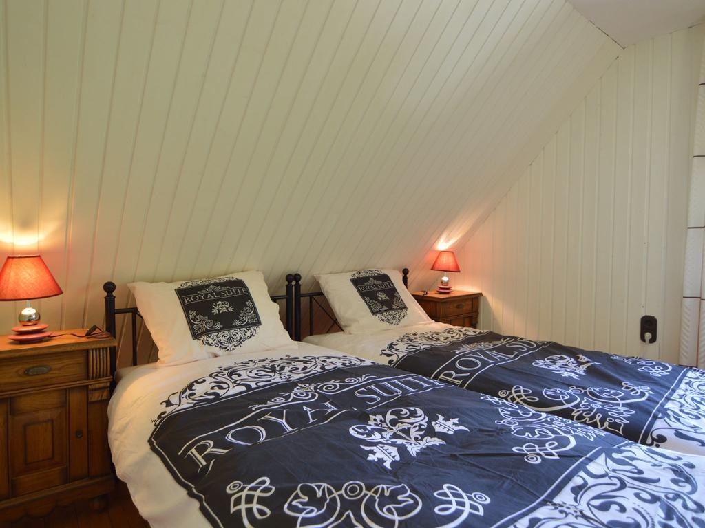 Holiday Home With Garden In Hellenthal Eifel Екстериор снимка